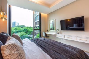 2-Bedroom Condo for Sale in Pathum Wan